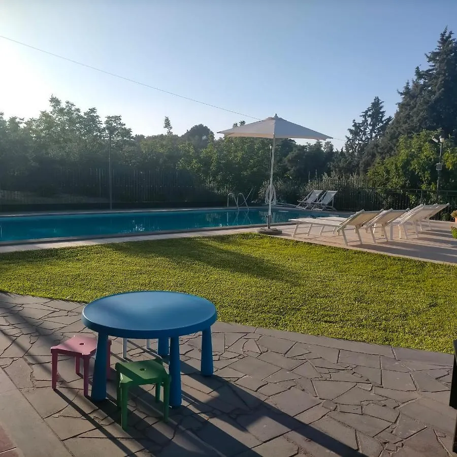 Villa Capogrecale - Piscina Riscaldata Piedimonte Etneo 0*,