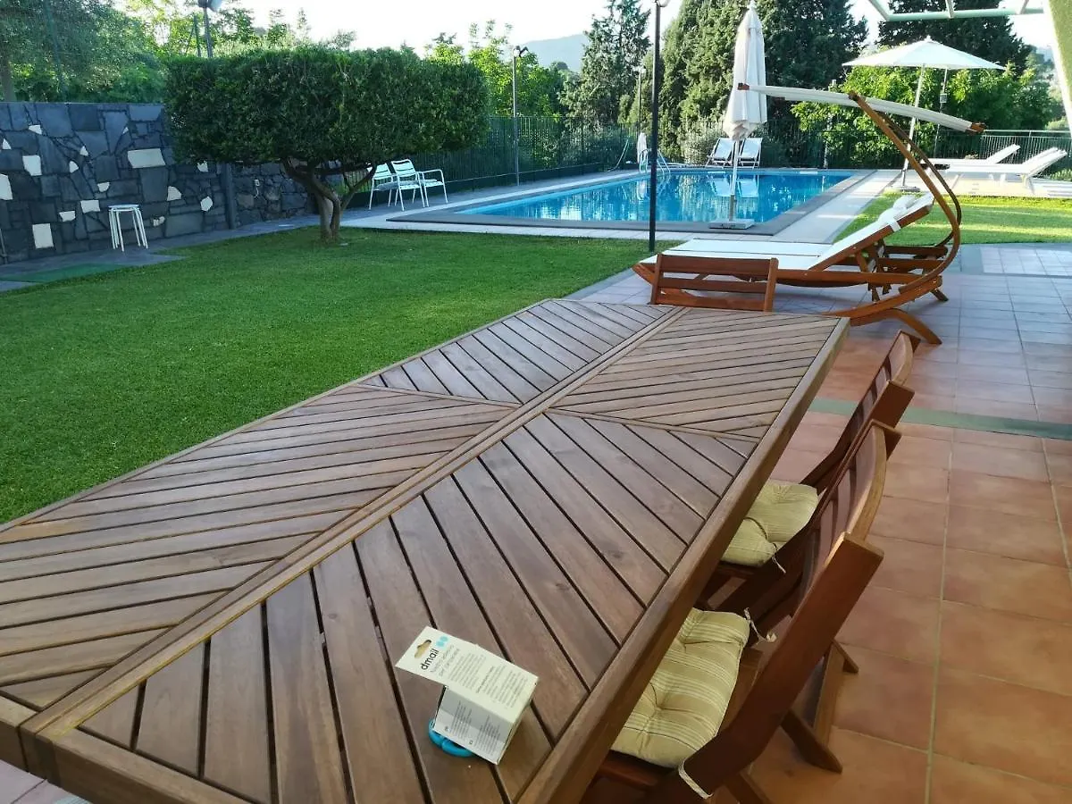 Villa Capogrecale - Piscina Riscaldata Piedimonte Etneo