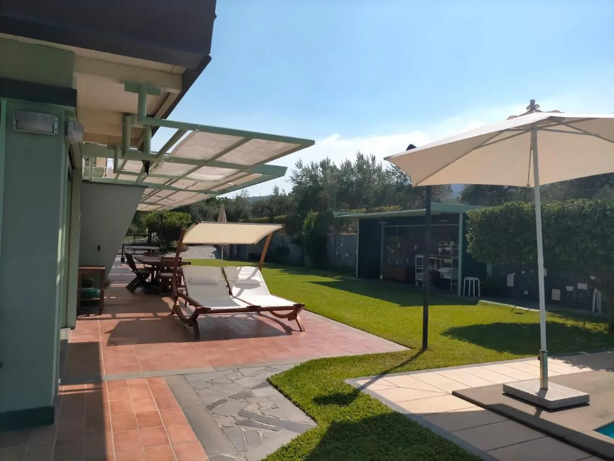 Villa Capogrecale - Piscina Riscaldata Piedimonte Etneo