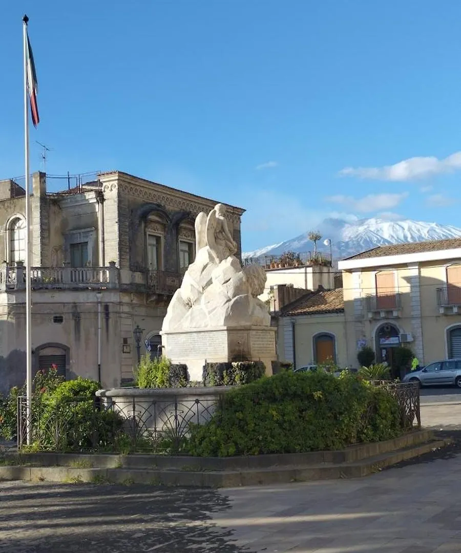 Villa Capogrecale - Piscina Riscaldata Piedimonte Etneo