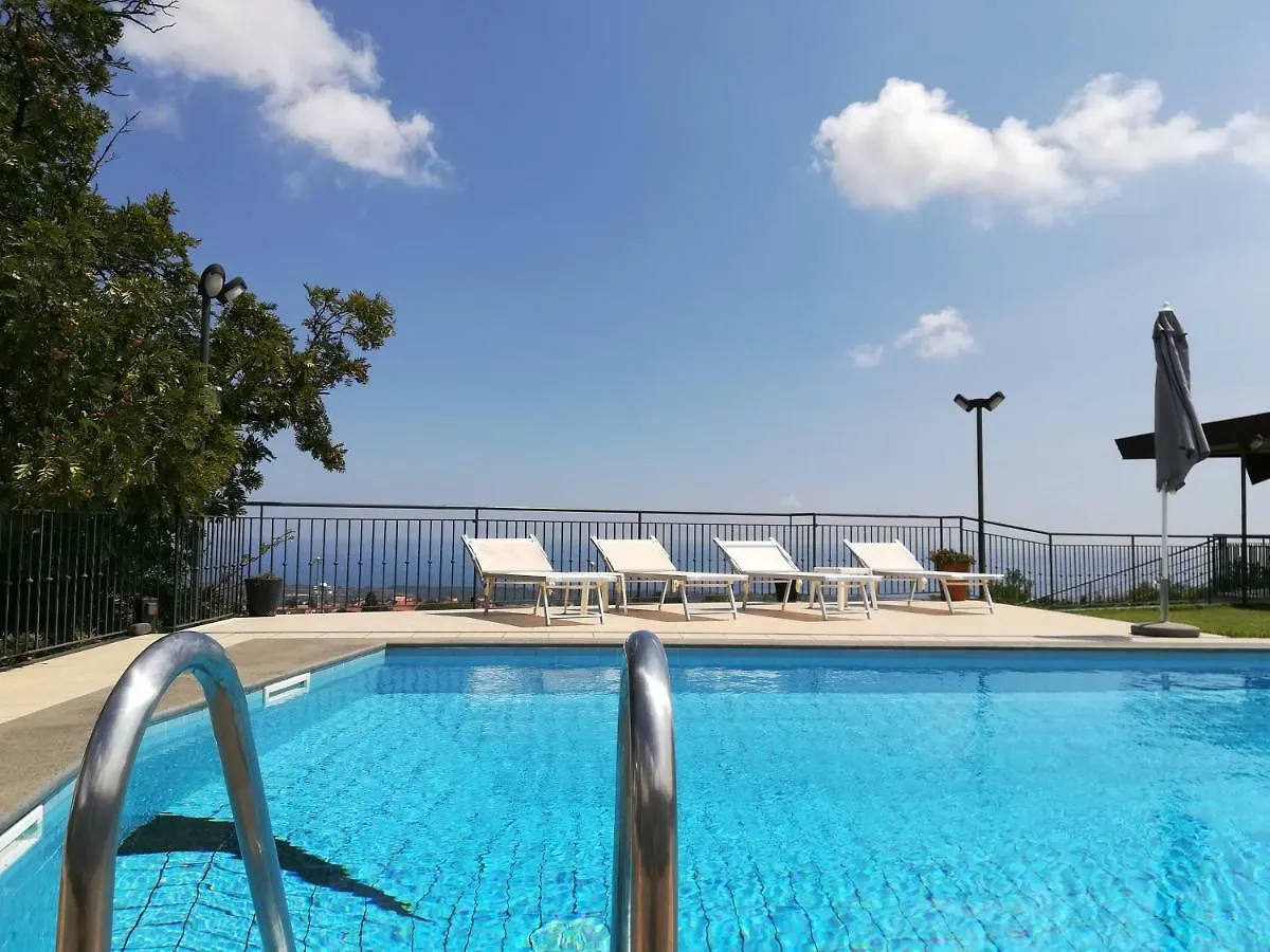 Villa Capogrecale - Piscina Riscaldata Piedimonte Etneo 0*,  Italy